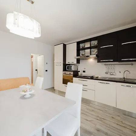 Casa Cristina - A Pochi Passi Dal Mare Di Eraclea Apartment *